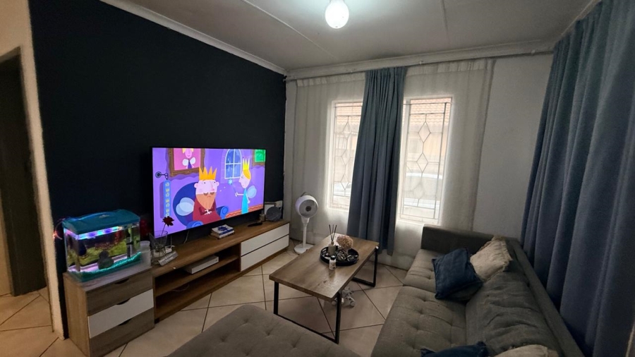 2 Bedroom Property for Sale in Mabopane Unit X North West